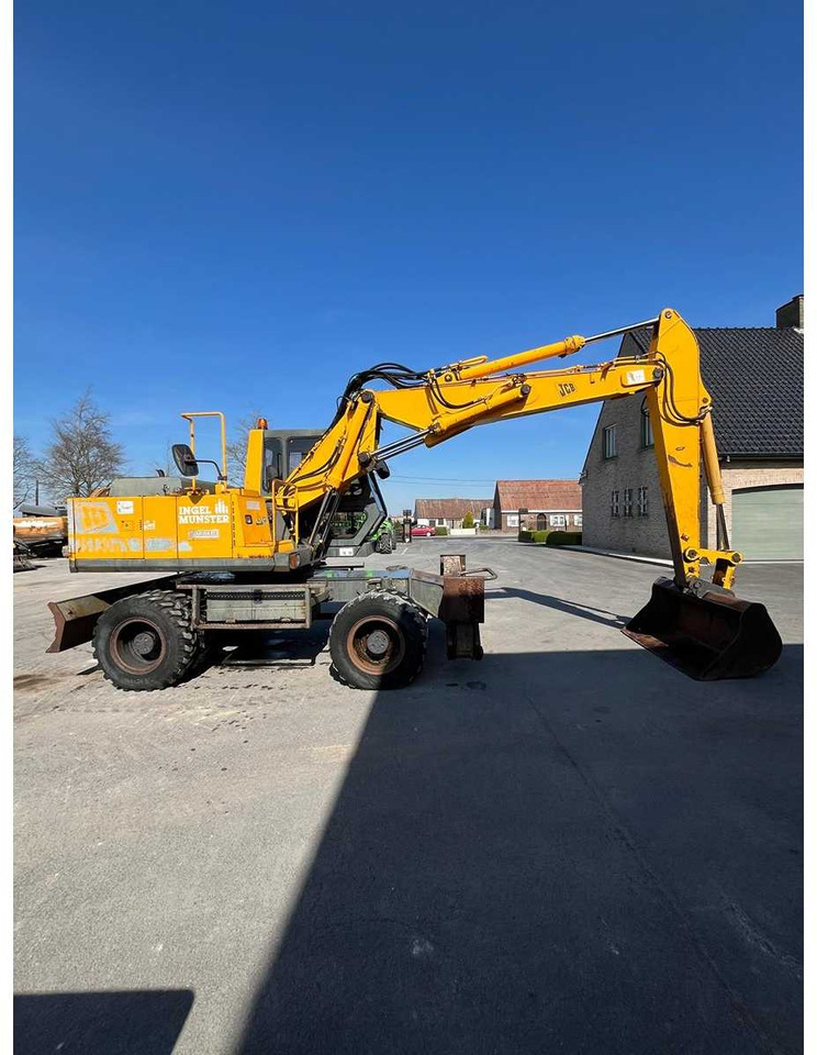 JCB JS 130W - Bager na kotačima: slika JCB JS 130W - Bager na kotačima JCB JS 130W - Bager na kotačima: slika JCB JS 130W - Bager na kotačima