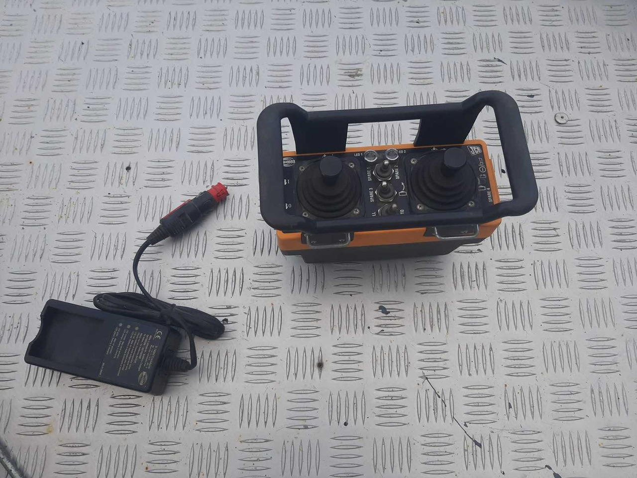 JCB REP2-4.5JCB - Podizna platforma: slika JCB REP2-4.5JCB - Podizna platforma JCB REP2-4.5JCB - Podizna platforma: slika JCB REP2-4.5JCB - Podizna platforma