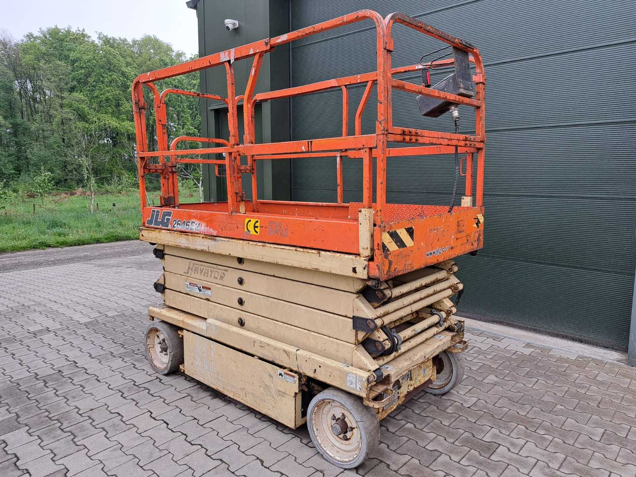 JLG - 2646E - AERIAL PLATFORM - Podizna platforma: slika JLG - 2646E - AERIAL PLATFORM - Podizna platforma JLG - 2646E - AERIAL PLATFORM - Podizna platforma: slika JLG - 2646E - AERIAL PLATFORM - Podizna platforma