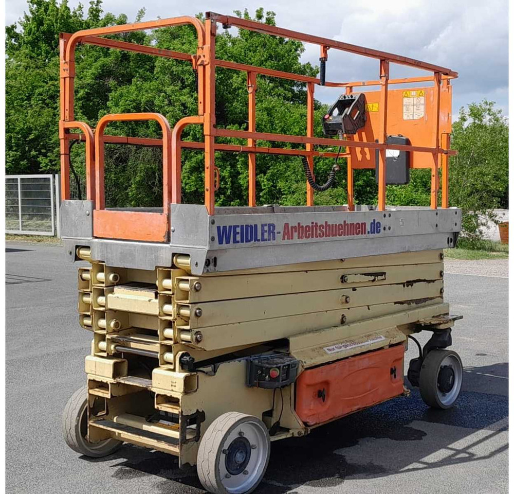 JLG 2646ES - Podizna platforma: slika JLG 2646ES - Podizna platforma JLG 2646ES - Podizna platforma: slika JLG 2646ES - Podizna platforma
