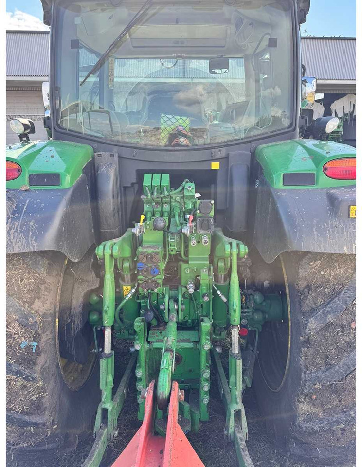 JOHN DEERE 6155R - Traktor: slika JOHN DEERE 6155R - Traktor JOHN DEERE 6155R - Traktor: slika JOHN DEERE 6155R - Traktor