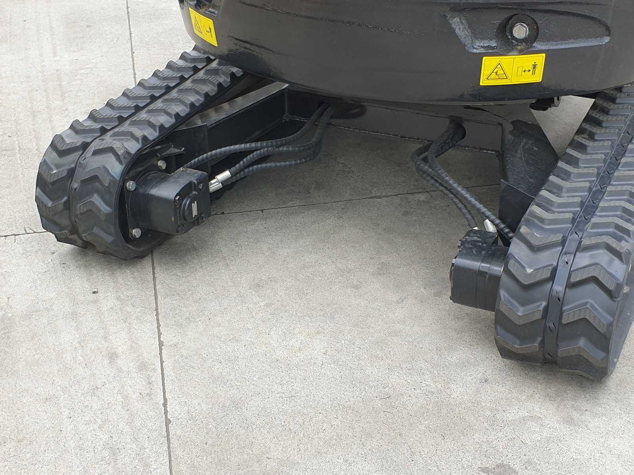 Mini bager JPC HT25 MINI EXCAVATOR: slika Mini bager JPC HT25 MINI EXCAVATOR Mini bager JPC HT25 MINI EXCAVATOR: slika Mini bager JPC HT25 MINI EXCAVATOR