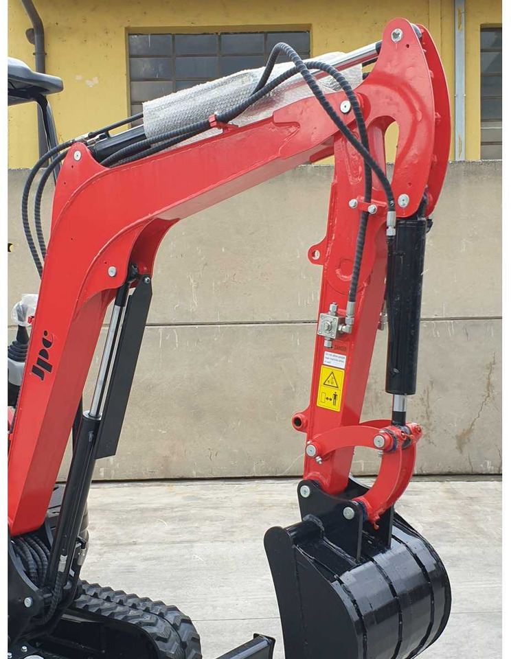 Mini bager JPC HT25 MINI EXCAVATOR: slika Mini bager JPC HT25 MINI EXCAVATOR Mini bager JPC HT25 MINI EXCAVATOR: slika Mini bager JPC HT25 MINI EXCAVATOR