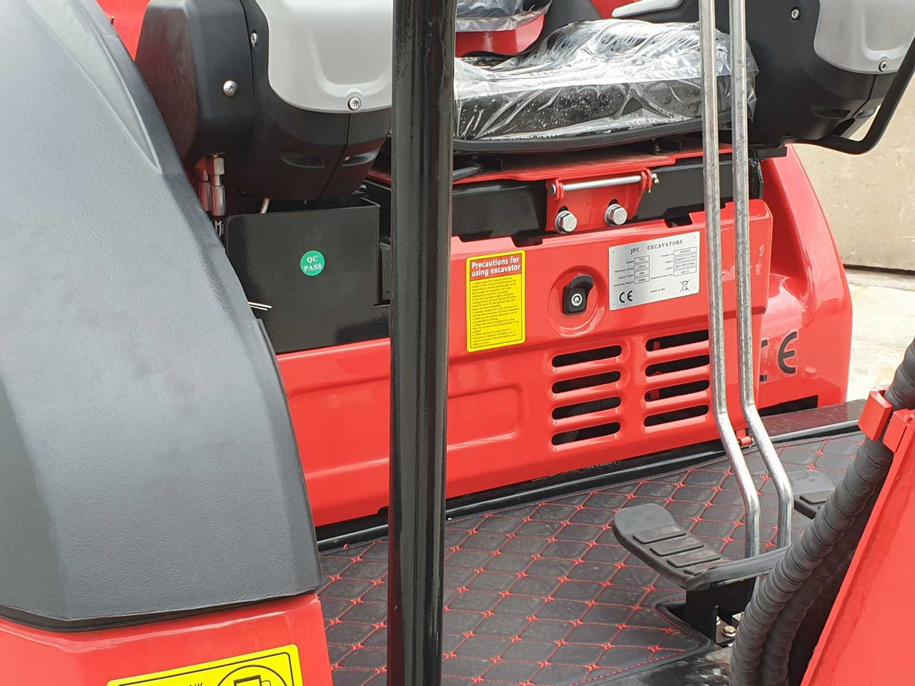 Mini bager JPC HT25 MINI EXCAVATOR: slika Mini bager JPC HT25 MINI EXCAVATOR Mini bager JPC HT25 MINI EXCAVATOR: slika Mini bager JPC HT25 MINI EXCAVATOR