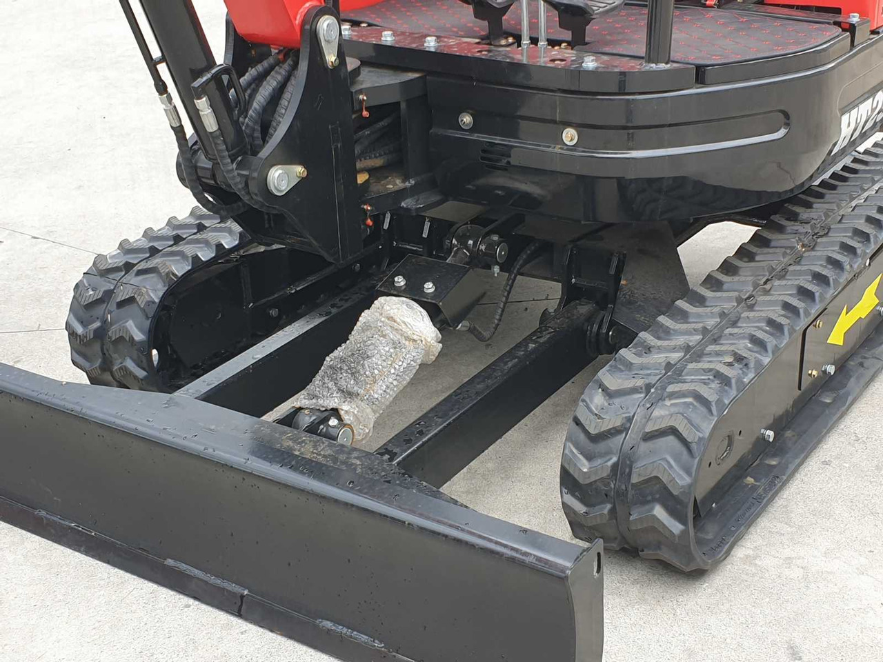 Mini bager JPC HT25 MINI EXCAVATOR: slika Mini bager JPC HT25 MINI EXCAVATOR Mini bager JPC HT25 MINI EXCAVATOR: slika Mini bager JPC HT25 MINI EXCAVATOR