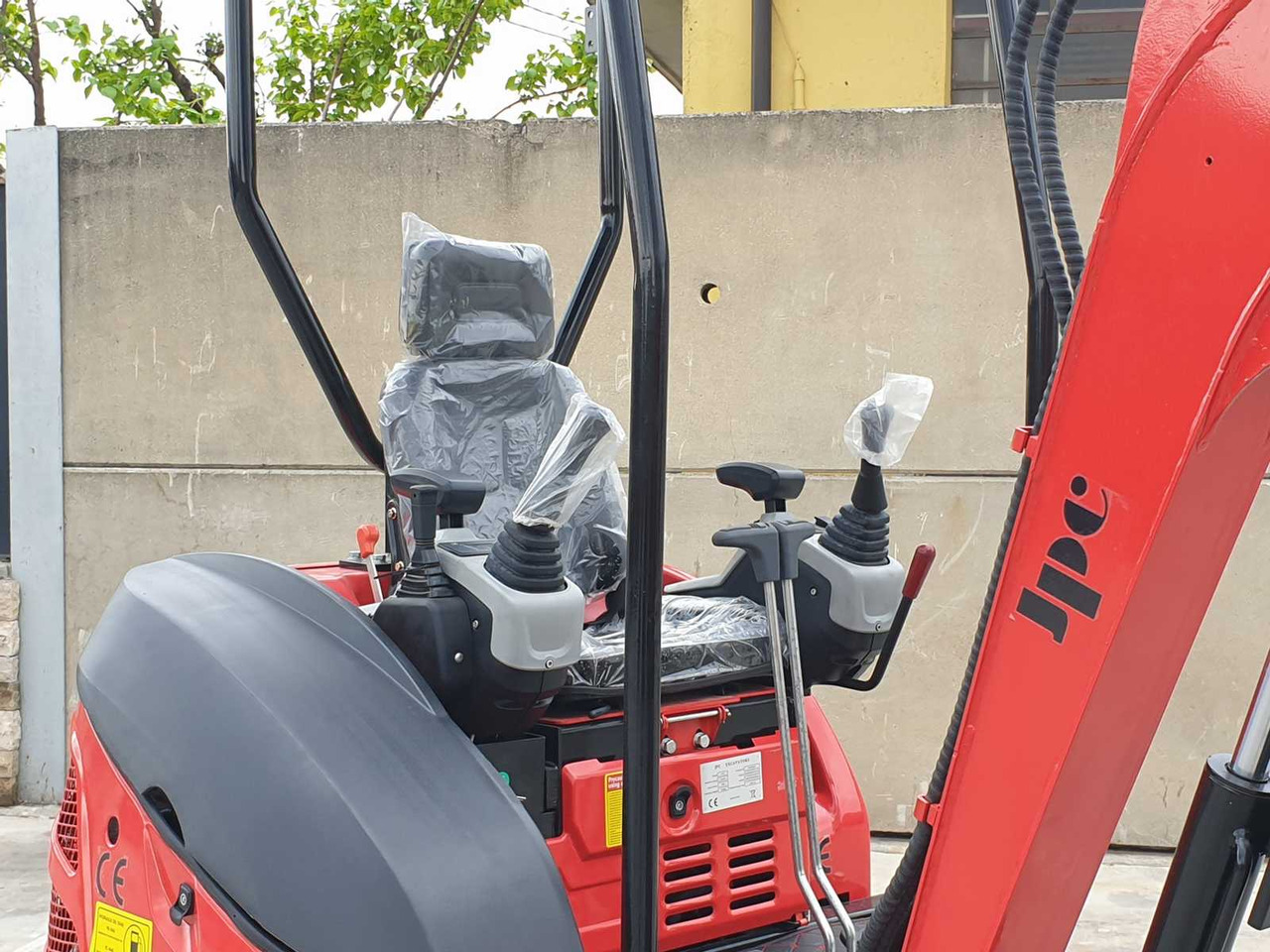 Mini bager JPC HT25 MINI EXCAVATOR: slika Mini bager JPC HT25 MINI EXCAVATOR Mini bager JPC HT25 MINI EXCAVATOR: slika Mini bager JPC HT25 MINI EXCAVATOR