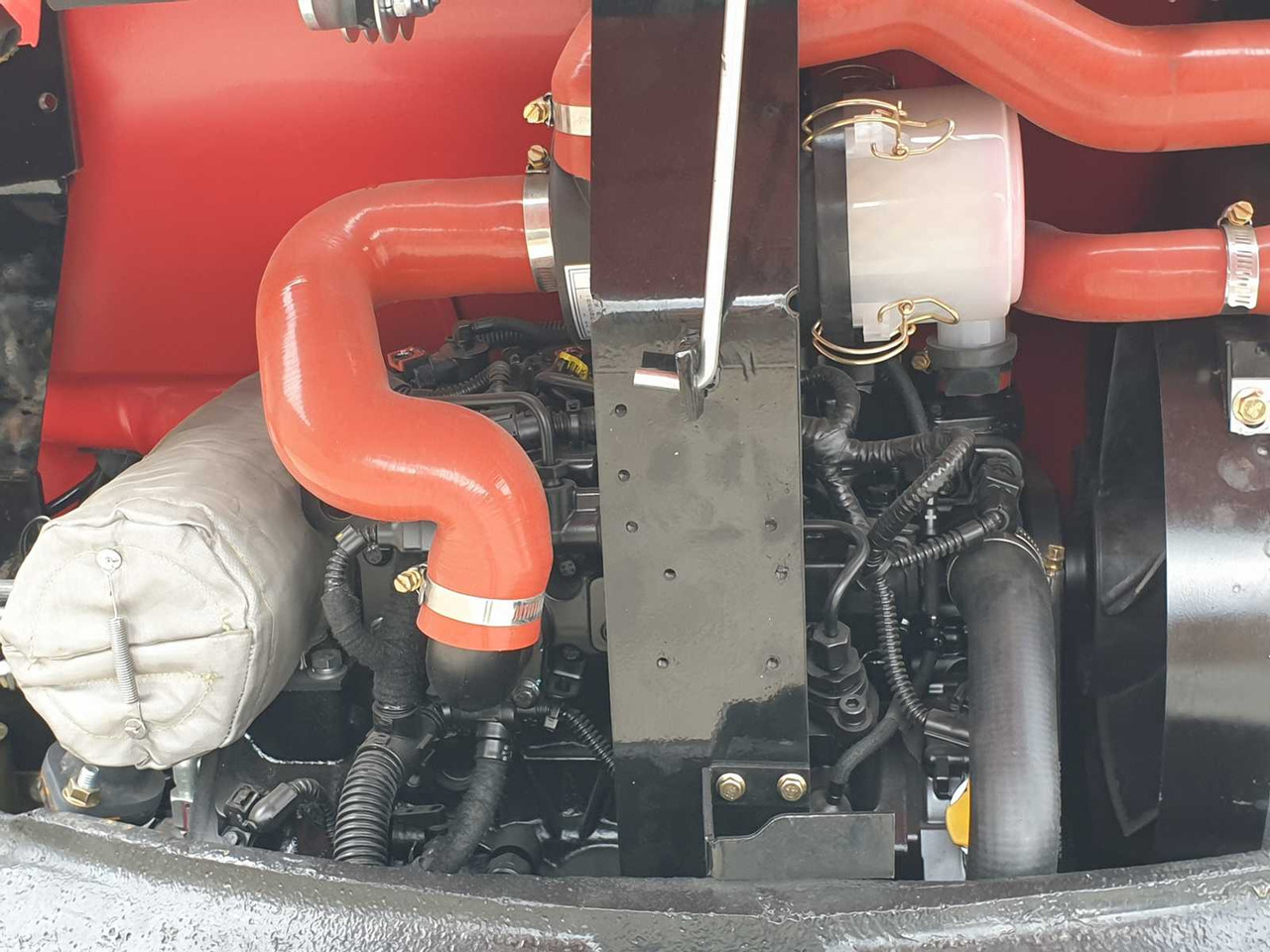 Mini bager JPC HT25 MINI EXCAVATOR: slika Mini bager JPC HT25 MINI EXCAVATOR Mini bager JPC HT25 MINI EXCAVATOR: slika Mini bager JPC HT25 MINI EXCAVATOR