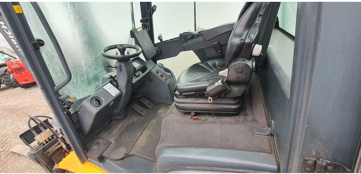 Viličar JUNGHEINRICH - DFG S50S - 2015 - FORKLIFT TRUCKS: slika Viličar JUNGHEINRICH - DFG S50S - 2015 - FORKLIFT TRUCKS Viličar JUNGHEINRICH - DFG S50S - 2015 - FORKLIFT TRUCKS: slika Viličar JUNGHEINRICH - DFG S50S - 2015 - FORKLIFT TRUCKS