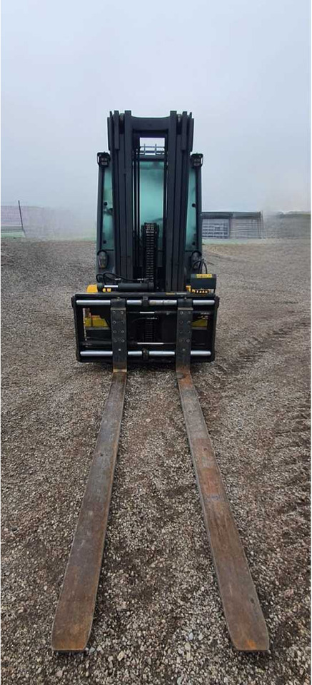 Viličar JUNGHEINRICH - DFG S50S - 2015 - FORKLIFT TRUCKS: slika Viličar JUNGHEINRICH - DFG S50S - 2015 - FORKLIFT TRUCKS Viličar JUNGHEINRICH - DFG S50S - 2015 - FORKLIFT TRUCKS: slika Viličar JUNGHEINRICH - DFG S50S - 2015 - FORKLIFT TRUCKS