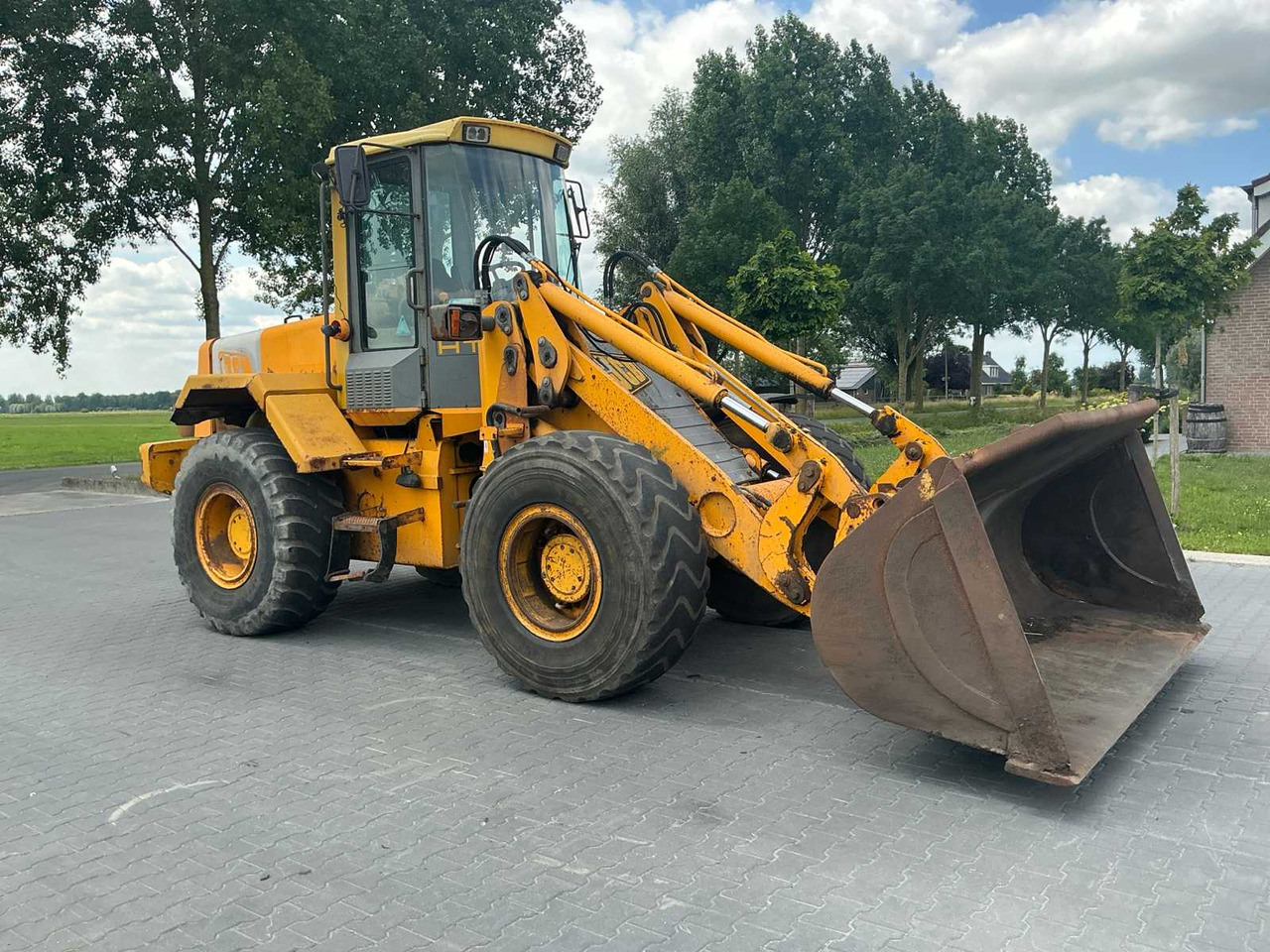 Jcb 426 - Utovarivač na kotačima: slika Jcb 426 - Utovarivač na kotačima Jcb 426 - Utovarivač na kotačima: slika Jcb 426 - Utovarivač na kotačima