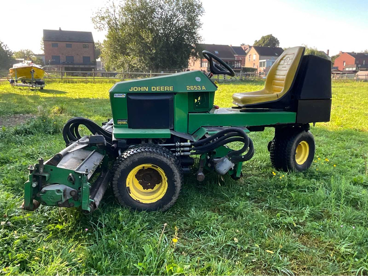 John Deere 2653A - Vrtna kosilica: slika John Deere 2653A - Vrtna kosilica John Deere 2653A - Vrtna kosilica: slika John Deere 2653A - Vrtna kosilica