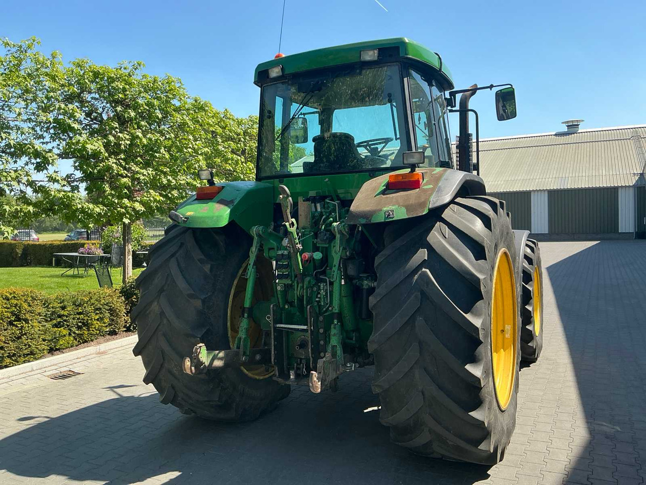 John Deere 7710 - Traktor: slika John Deere 7710 - Traktor John Deere 7710 - Traktor: slika John Deere 7710 - Traktor