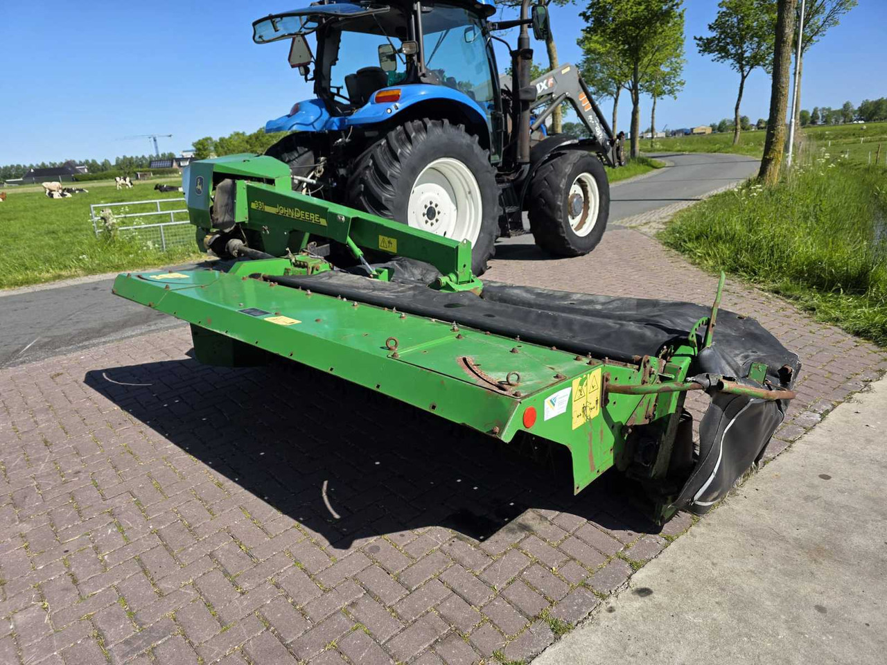 Malčer John Deere CC0331: slika Malčer John Deere CC0331