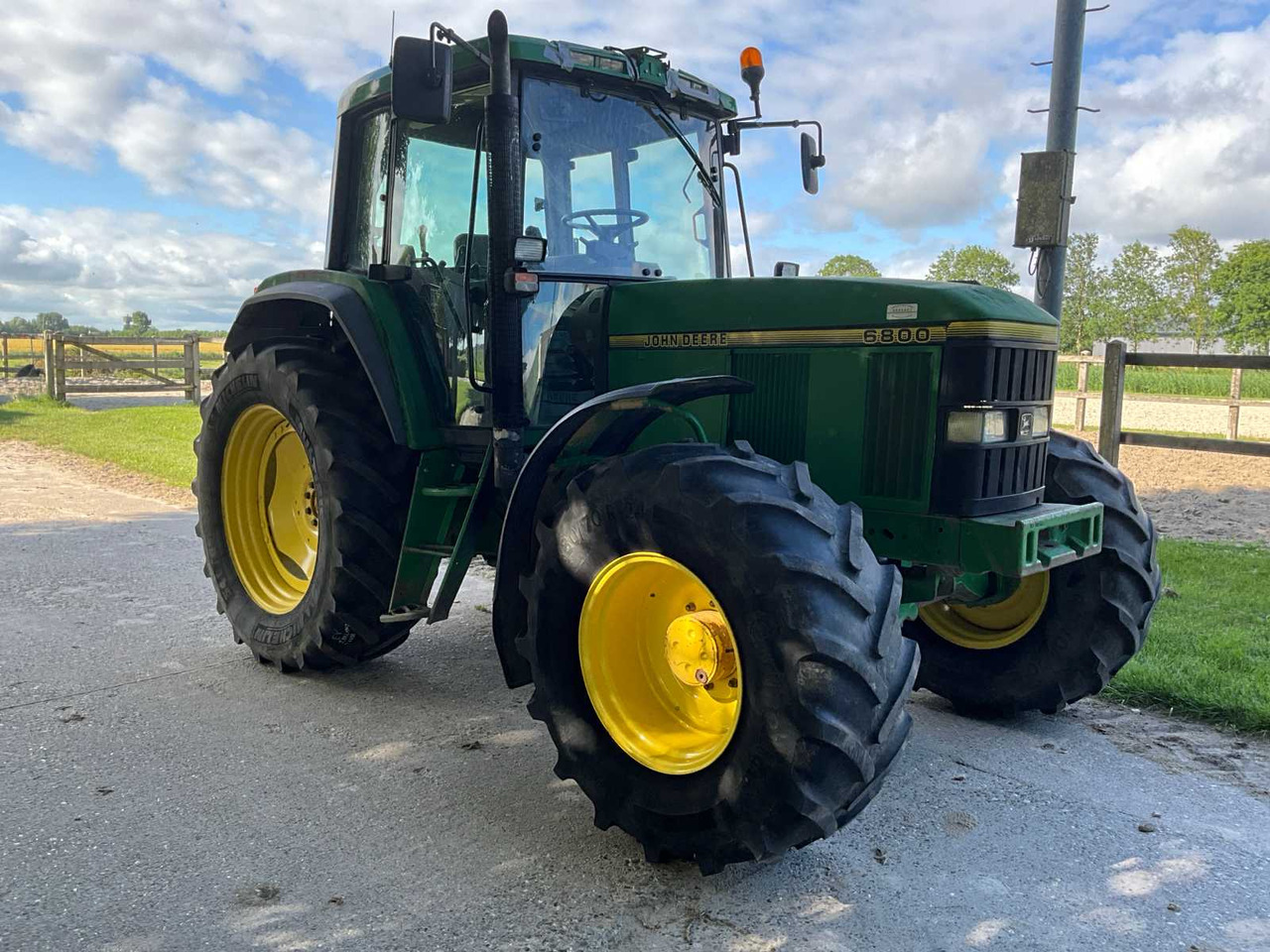 John deere 6800 - Traktor: slika John deere 6800 - Traktor John deere 6800 - Traktor: slika John deere 6800 - Traktor