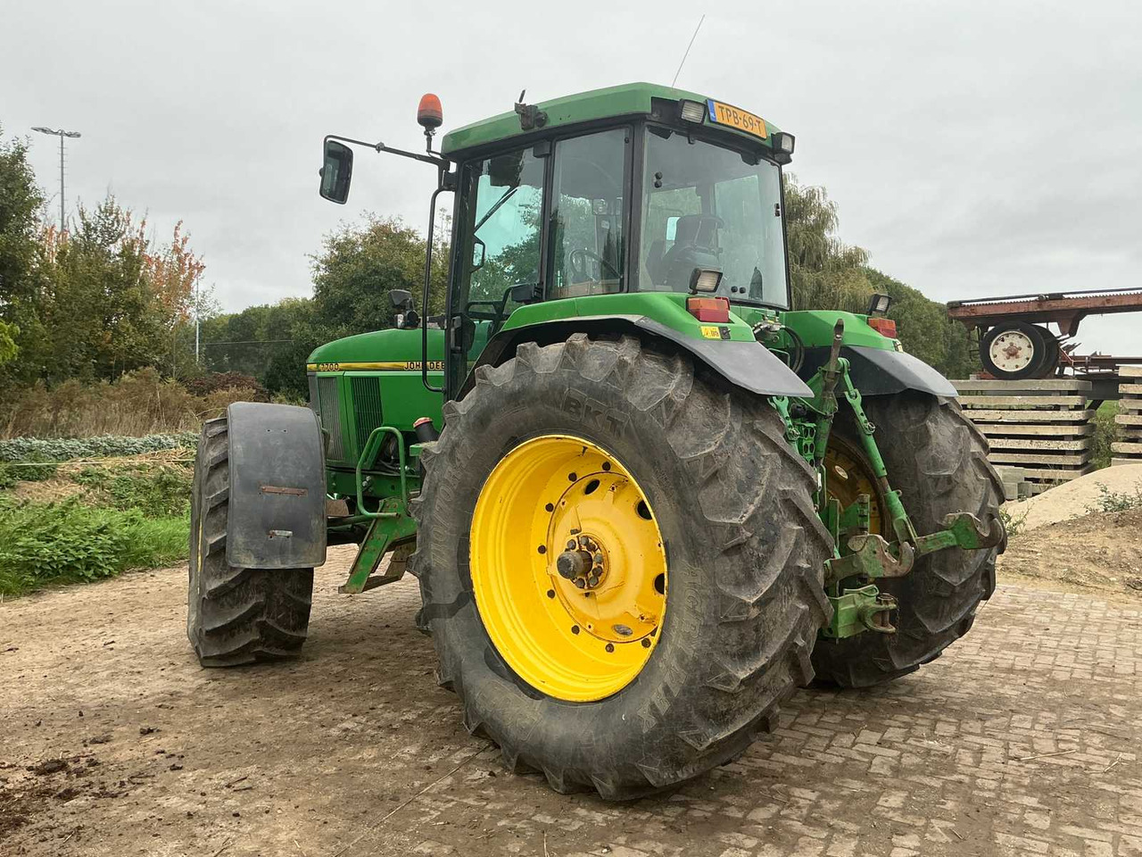 John deere 7700 - Traktor: slika John deere 7700 - Traktor John deere 7700 - Traktor: slika John deere 7700 - Traktor