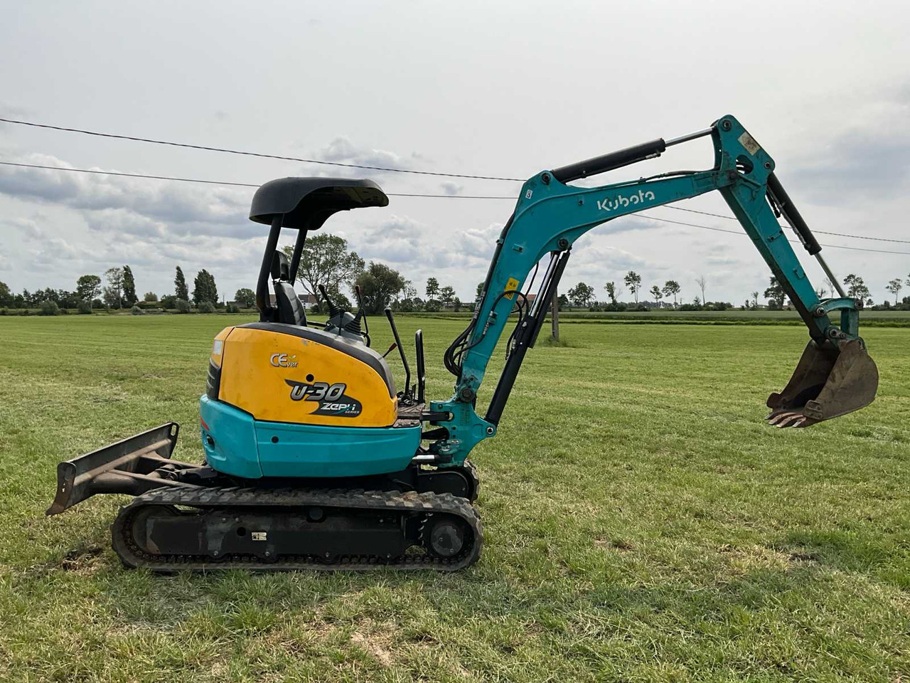 KUBOTA U-30-5 MIDI CRAWLER EXCAVATOR - Bager: slika KUBOTA U-30-5 MIDI CRAWLER EXCAVATOR - Bager KUBOTA U-30-5 MIDI CRAWLER EXCAVATOR - Bager: slika KUBOTA U-30-5 MIDI CRAWLER EXCAVATOR - Bager
