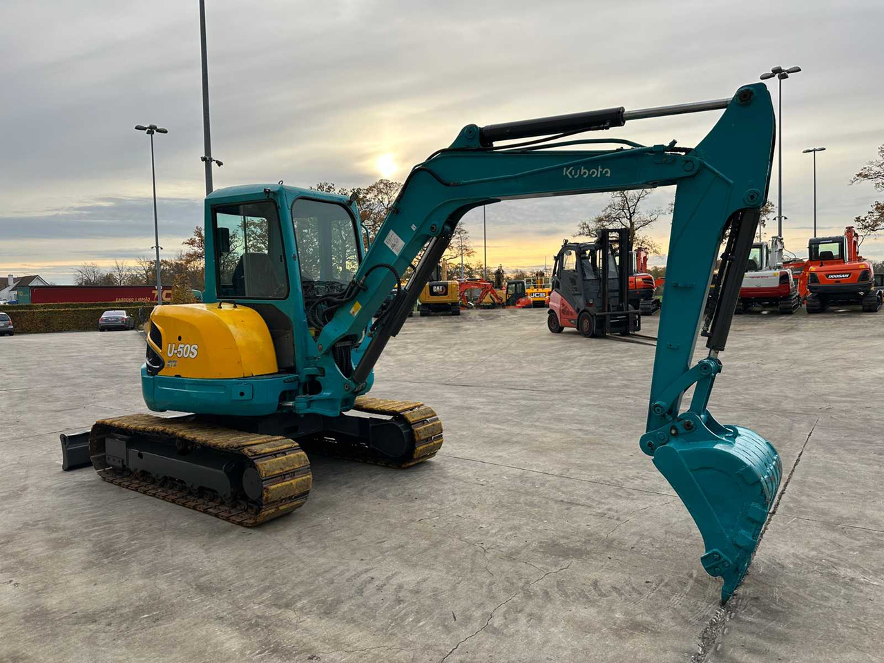 KUBOTA - U50-3 - MIDI EXCAVATOR - Bager: slika KUBOTA - U50-3 - MIDI EXCAVATOR - Bager KUBOTA - U50-3 - MIDI EXCAVATOR - Bager: slika KUBOTA - U50-3 - MIDI EXCAVATOR - Bager