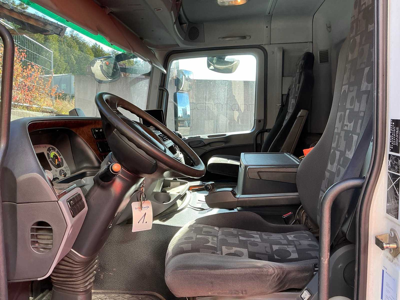 Kamion 2008 MERCEDES-BENZ ACTROS 2541 TRUCK WITH REAR CRANE: slika Kamion 2008 MERCEDES-BENZ ACTROS 2541 TRUCK WITH REAR CRANE