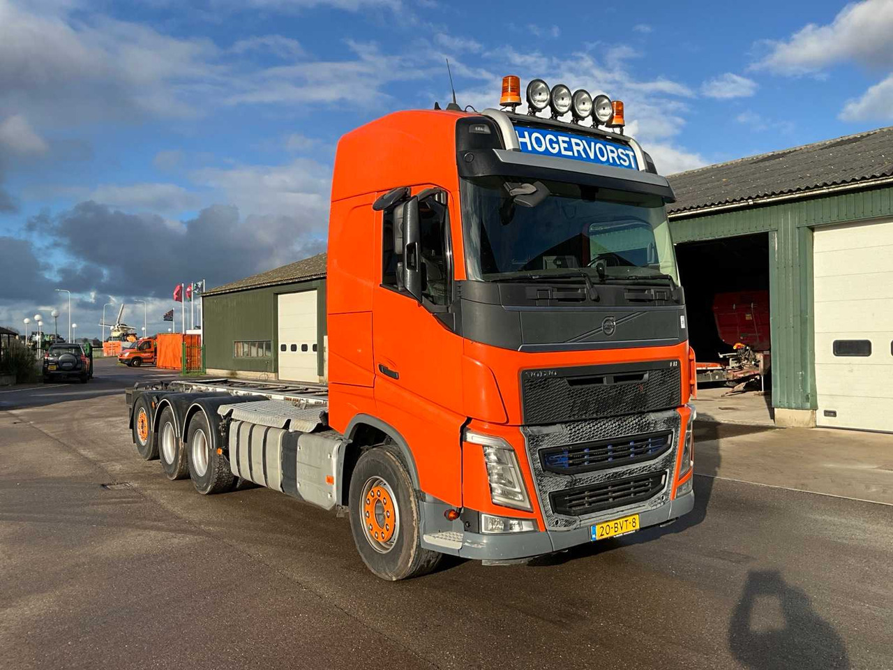 2016 VOLVO FH TRUCK - Kamion: slika 2016 VOLVO FH TRUCK - Kamion 2016 VOLVO FH TRUCK - Kamion: slika 2016 VOLVO FH TRUCK - Kamion