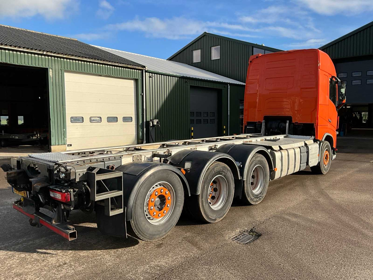 2016 VOLVO FH TRUCK - Kamion: slika 2016 VOLVO FH TRUCK - Kamion 2016 VOLVO FH TRUCK - Kamion: slika 2016 VOLVO FH TRUCK - Kamion