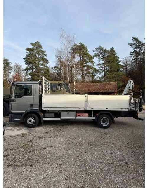 Kamion 2017 MAN TGL 7.180 TRUCK WITH BRIDGE AND REAR CRANE: slika Kamion 2017 MAN TGL 7.180 TRUCK WITH BRIDGE AND REAR CRANE Kamion 2017 MAN TGL 7.180 TRUCK WITH BRIDGE AND REAR CRANE: slika Kamion 2017 MAN TGL 7.180 TRUCK WITH BRIDGE AND REAR CRANE