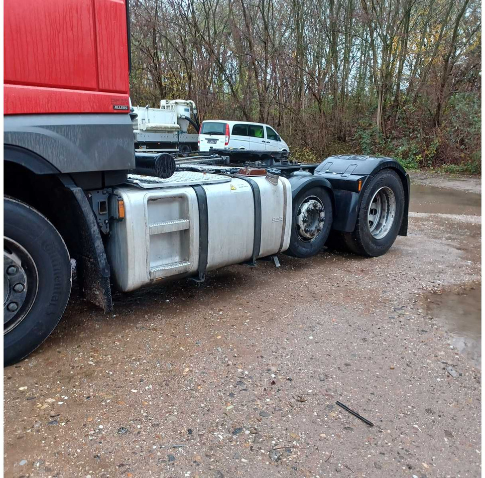 2019 DAF XF 450FTP TRACTOR UNIT (74114-31) - Kamion: slika 2019 DAF XF 450FTP TRACTOR UNIT (74114-31) - Kamion 2019 DAF XF 450FTP TRACTOR UNIT (74114-31) - Kamion: slika 2019 DAF XF 450FTP TRACTOR UNIT (74114-31) - Kamion