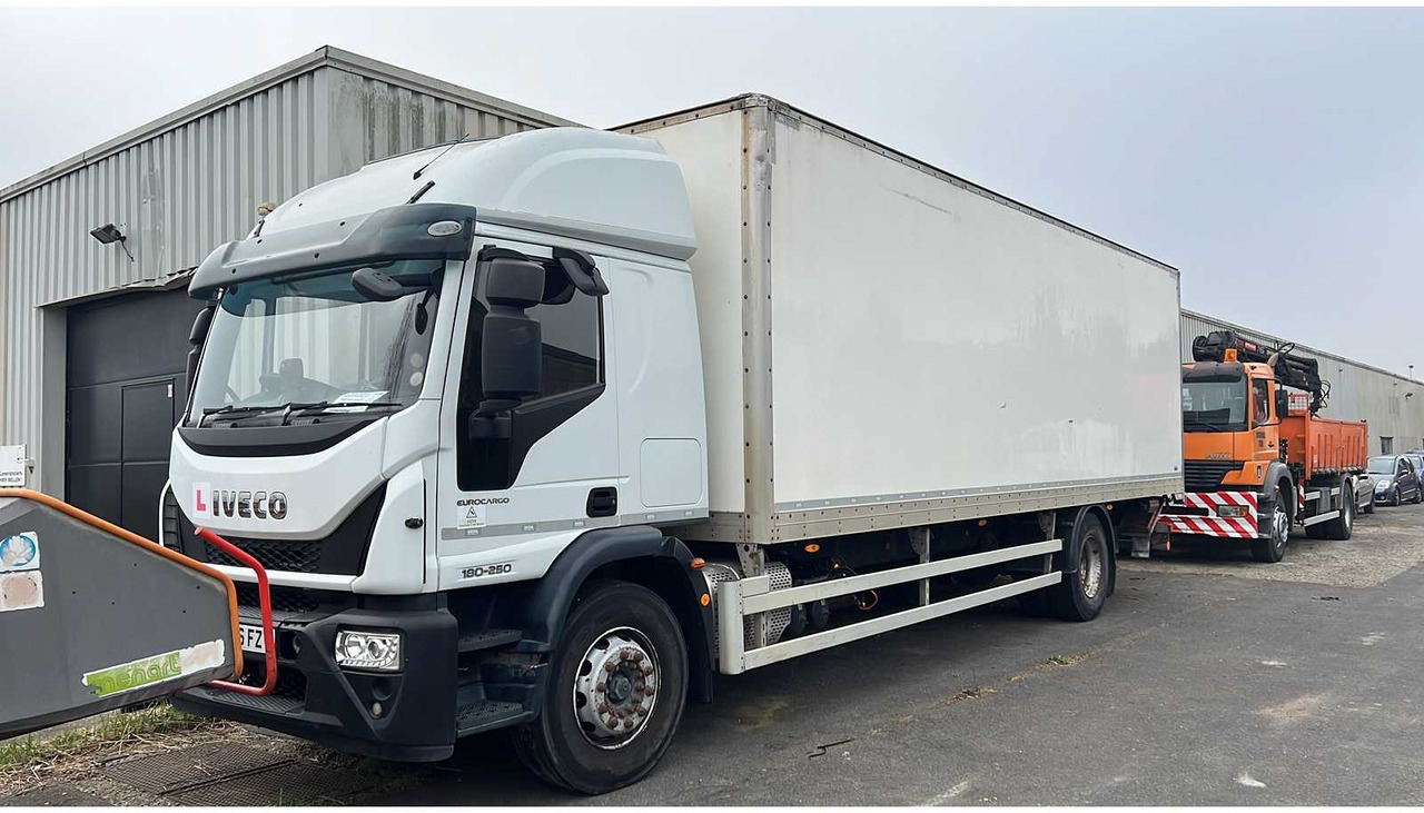 IVECO - 2016 - 180E25 - TRUCK - Kamion: slika IVECO - 2016 - 180E25 - TRUCK - Kamion IVECO - 2016 - 180E25 - TRUCK - Kamion: slika IVECO - 2016 - 180E25 - TRUCK - Kamion
