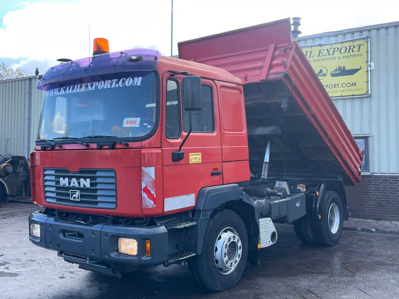 MAN - 1999 - 18.310 TIPPER - TRUCK - Kamion: slika MAN - 1999 - 18.310 TIPPER - TRUCK - Kamion MAN - 1999 - 18.310 TIPPER - TRUCK - Kamion: slika MAN - 1999 - 18.310 TIPPER - TRUCK - Kamion