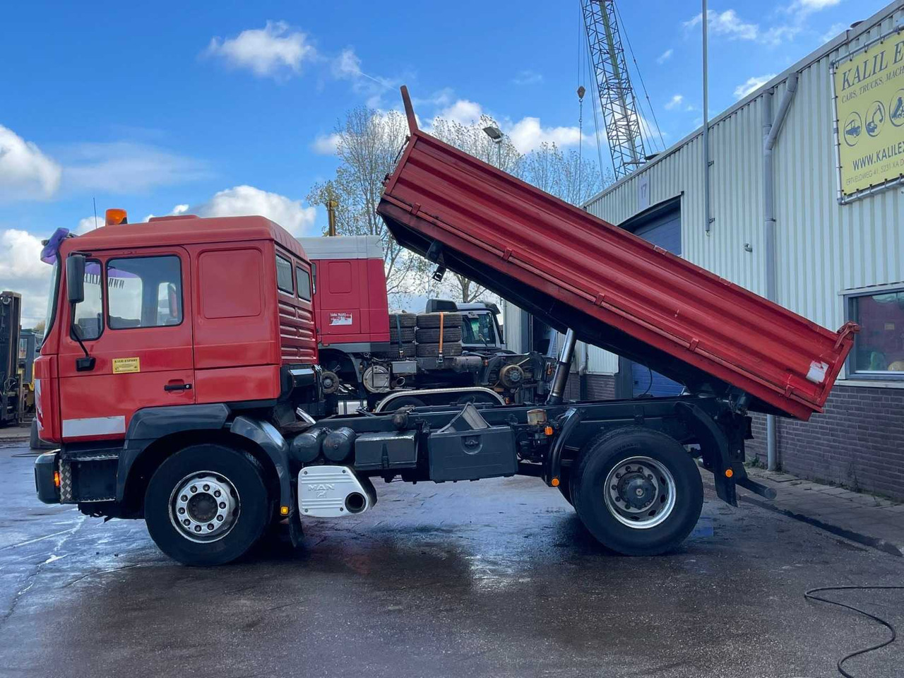 MAN - 1999 - 18.310 TIPPER - TRUCK - Kamion: slika MAN - 1999 - 18.310 TIPPER - TRUCK - Kamion MAN - 1999 - 18.310 TIPPER - TRUCK - Kamion: slika MAN - 1999 - 18.310 TIPPER - TRUCK - Kamion