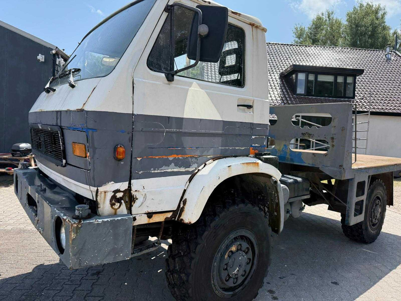 MAN - 4X4 - TRUCK - Kamion: slika MAN - 4X4 - TRUCK - Kamion MAN - 4X4 - TRUCK - Kamion: slika MAN - 4X4 - TRUCK - Kamion