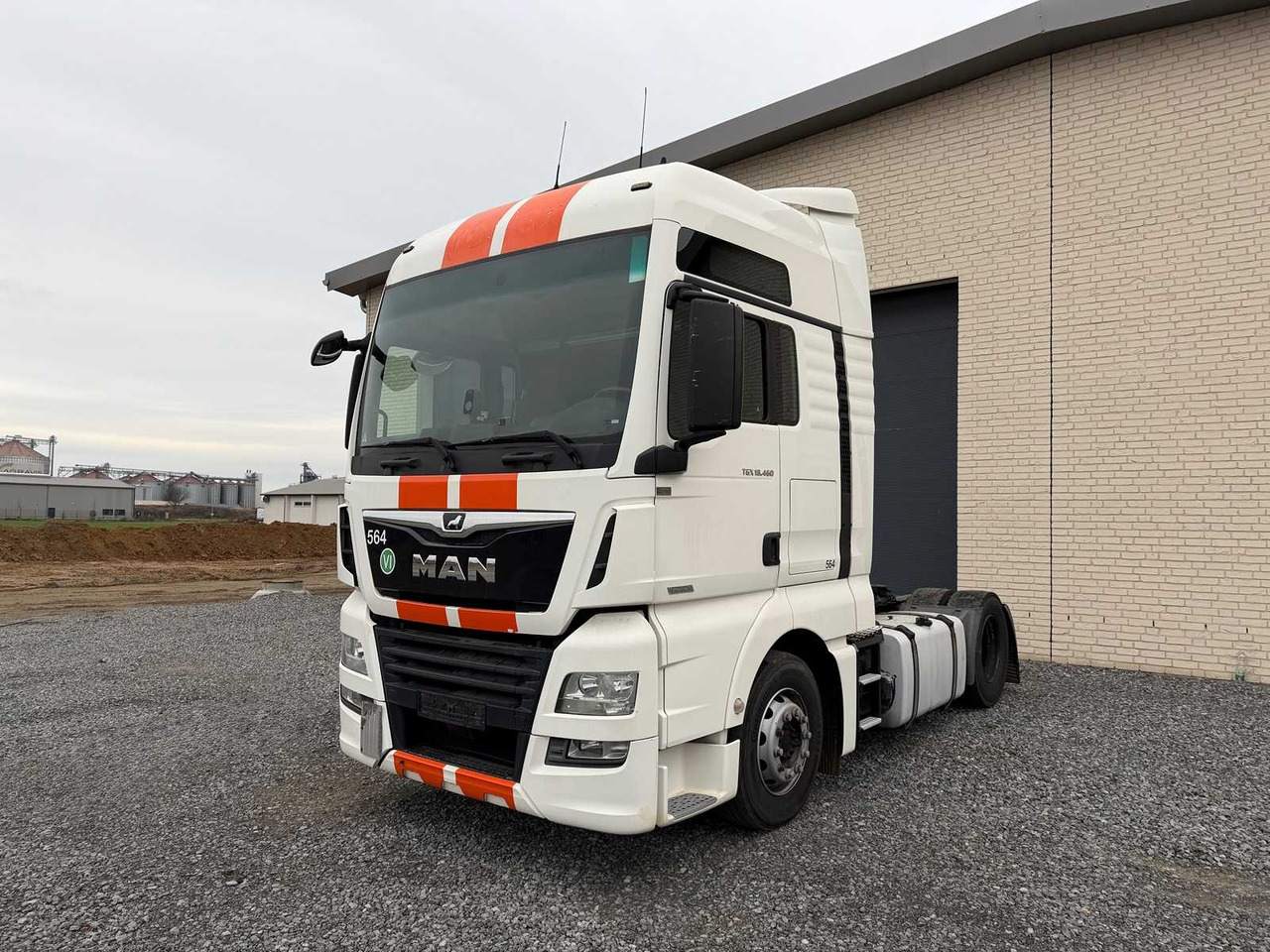 MAN - TGX 18.460 - 2018 - TRACTOR UNIT - Kamion: slika MAN - TGX 18.460 - 2018 - TRACTOR UNIT - Kamion MAN - TGX 18.460 - 2018 - TRACTOR UNIT - Kamion: slika MAN - TGX 18.460 - 2018 - TRACTOR UNIT - Kamion