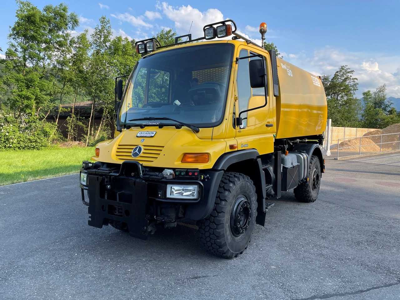 MERCEDES-BENZ - UNIMOG - 2001 - KOMMOBIL (UNIMOG) U400 - Kamion: slika MERCEDES-BENZ - UNIMOG - 2001 - KOMMOBIL (UNIMOG) U400 - Kamion MERCEDES-BENZ - UNIMOG - 2001 - KOMMOBIL (UNIMOG) U400 - Kamion: slika MERCEDES-BENZ - UNIMOG - 2001 - KOMMOBIL (UNIMOG) U400 - Kamion
