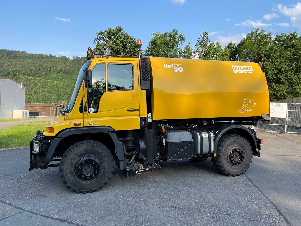 MERCEDES-BENZ - UNIMOG - 2001 - KOMMOBIL (UNIMOG) U400 - Kamion: slika MERCEDES-BENZ - UNIMOG - 2001 - KOMMOBIL (UNIMOG) U400 - Kamion MERCEDES-BENZ - UNIMOG - 2001 - KOMMOBIL (UNIMOG) U400 - Kamion: slika MERCEDES-BENZ - UNIMOG - 2001 - KOMMOBIL (UNIMOG) U400 - Kamion