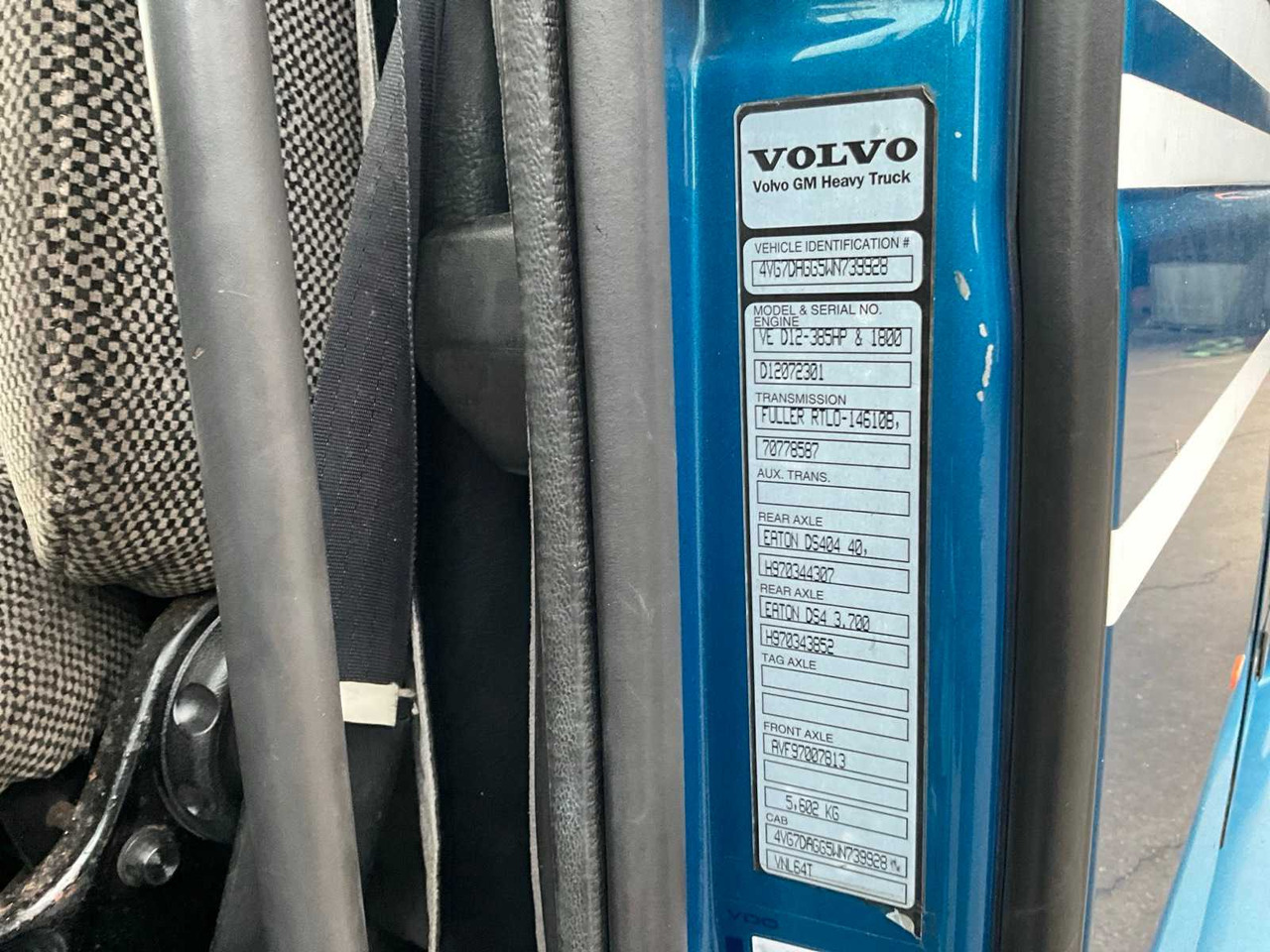 Kamion VOLVO - NH 12 - TORPEO 610 - TRUCK -1998: slika Kamion VOLVO - NH 12 - TORPEO 610 - TRUCK -1998