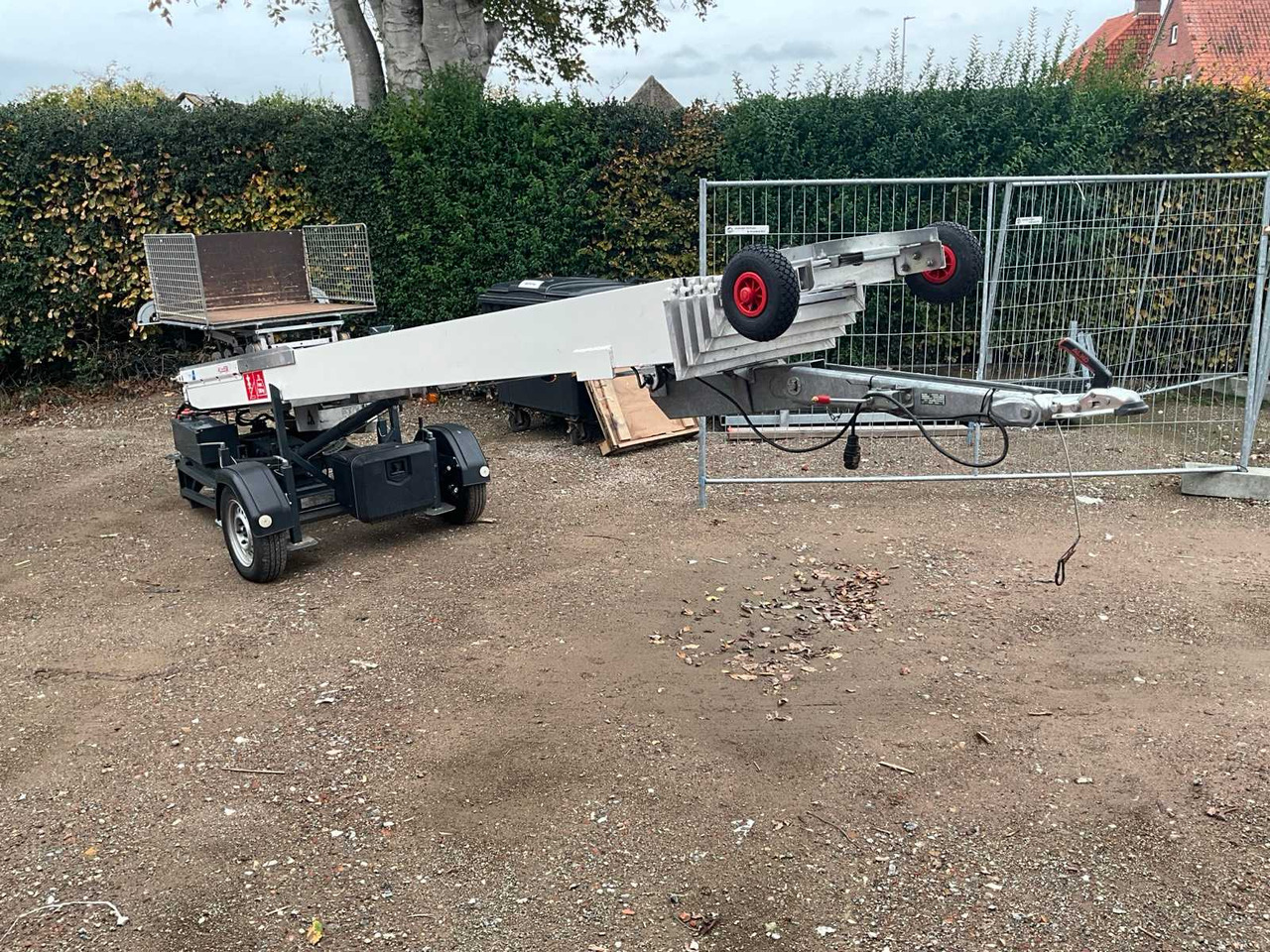 Klaas Toplicht 21 - Podizna platforma: slika Klaas Toplicht 21 - Podizna platforma Klaas Toplicht 21 - Podizna platforma: slika Klaas Toplicht 21 - Podizna platforma