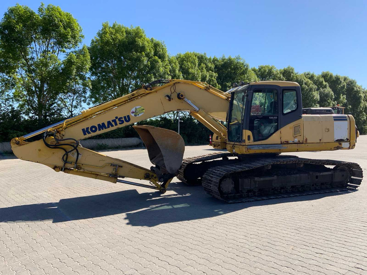 Komatsu PC210 - Bager gusjeničar: slika Komatsu PC210 - Bager gusjeničar Komatsu PC210 - Bager gusjeničar: slika Komatsu PC210 - Bager gusjeničar
