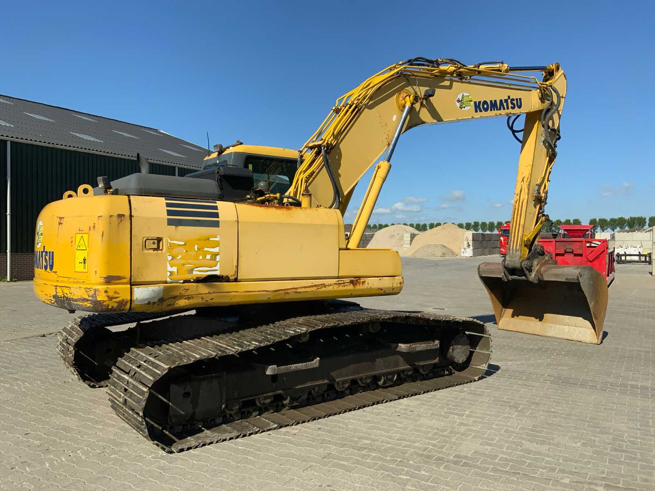 Komatsu PC210 - Bager gusjeničar: slika Komatsu PC210 - Bager gusjeničar Komatsu PC210 - Bager gusjeničar: slika Komatsu PC210 - Bager gusjeničar