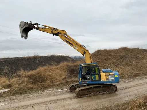 Komatsu PC240ONLC-8 - Bager gusjeničar: slika Komatsu PC240ONLC-8 - Bager gusjeničar Komatsu PC240ONLC-8 - Bager gusjeničar: slika Komatsu PC240ONLC-8 - Bager gusjeničar