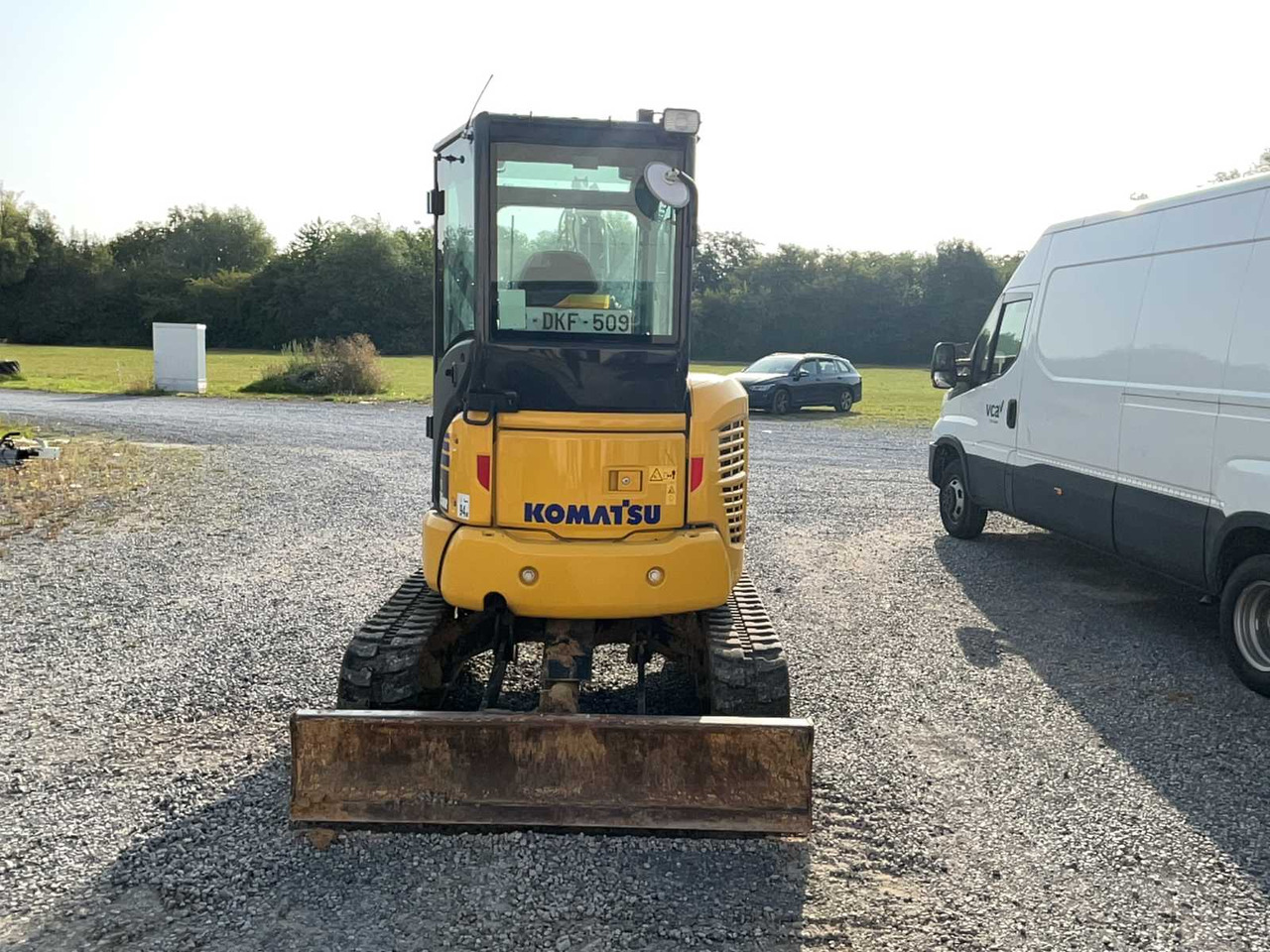 Komatsu PC35MR-5 - Mini bager: slika Komatsu PC35MR-5 - Mini bager Komatsu PC35MR-5 - Mini bager: slika Komatsu PC35MR-5 - Mini bager
