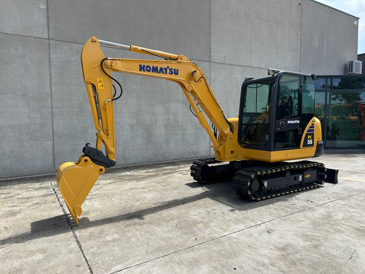 Komatsu PC56-7 - Bager gusjeničar: slika Komatsu PC56-7 - Bager gusjeničar Komatsu PC56-7 - Bager gusjeničar: slika Komatsu PC56-7 - Bager gusjeničar