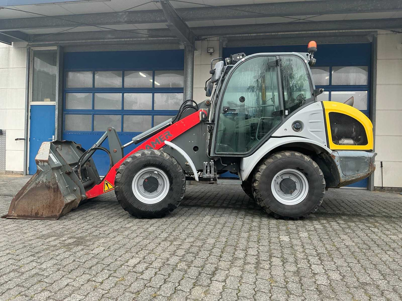 Kramer 5095 / 353 - Utovarivač na kotačima: slika Kramer 5095 / 353 - Utovarivač na kotačima Kramer 5095 / 353 - Utovarivač na kotačima: slika Kramer 5095 / 353 - Utovarivač na kotačima