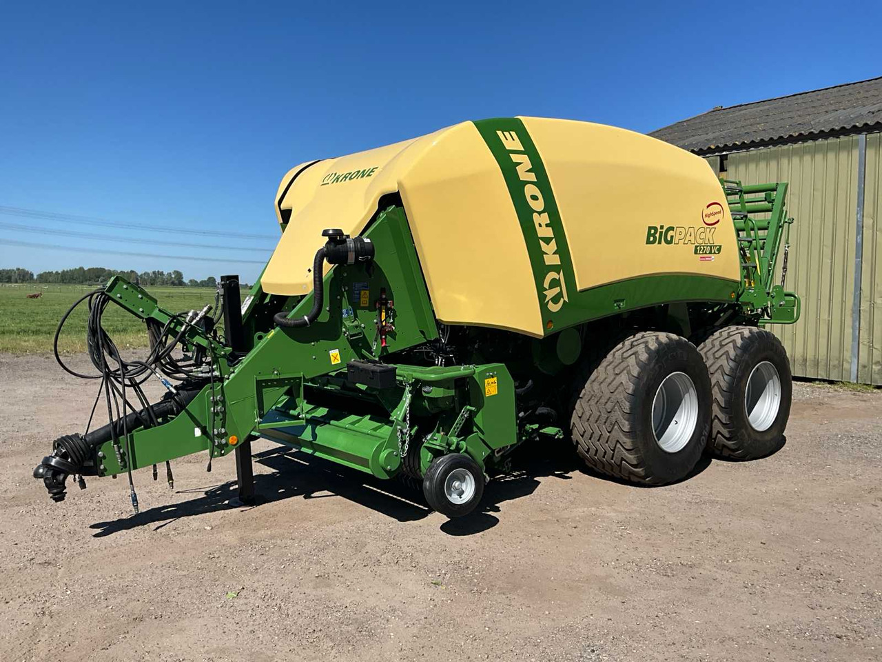 Krone Big Pack 1270 VC - Kvadratna balirka: slika Krone Big Pack 1270 VC - Kvadratna balirka Krone Big Pack 1270 VC - Kvadratna balirka: slika Krone Big Pack 1270 VC - Kvadratna balirka