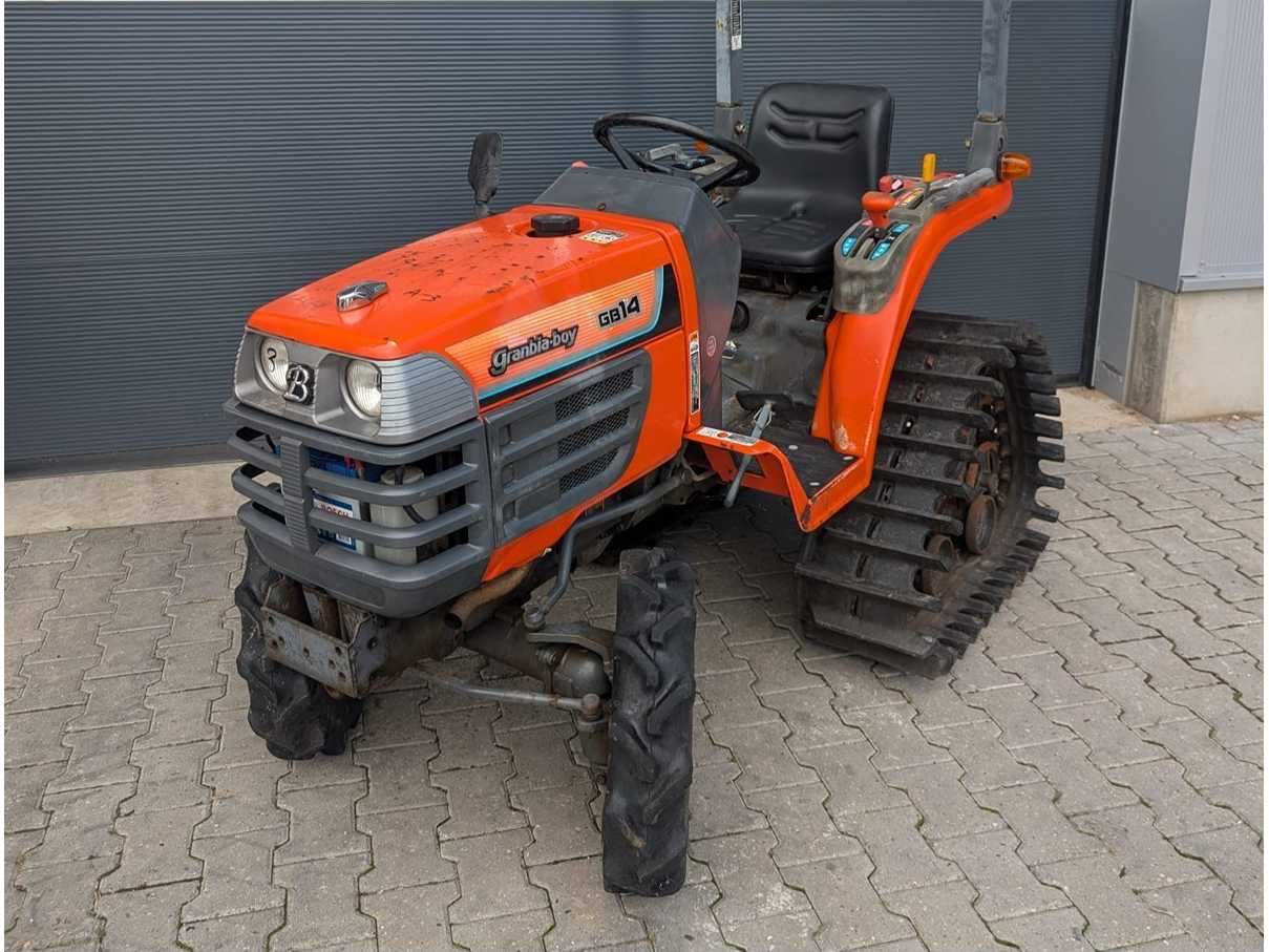 Kubota GB14 - Općinski traktor: slika Kubota GB14 - Općinski traktor Kubota GB14 - Općinski traktor: slika Kubota GB14 - Općinski traktor