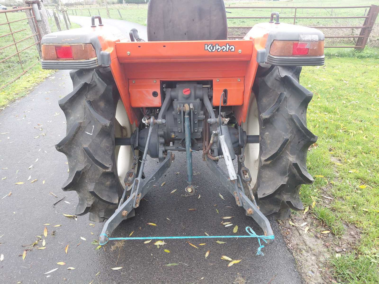 Kubota GL23 - Mali traktor: slika Kubota GL23 - Mali traktor Kubota GL23 - Mali traktor: slika Kubota GL23 - Mali traktor