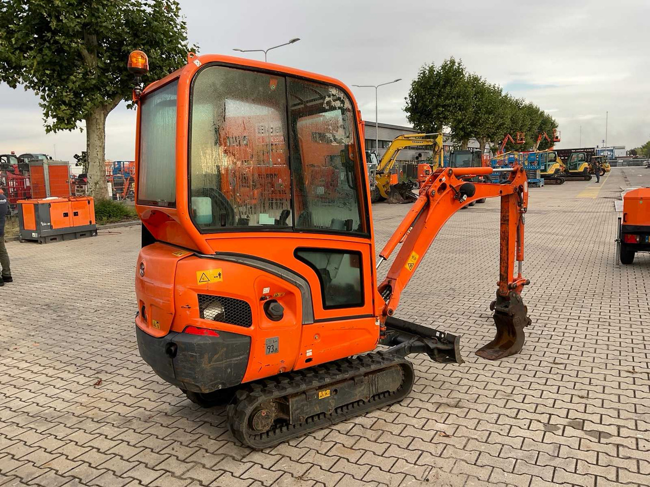 Kubota KX016-4 - Mini bager: slika Kubota KX016-4 - Mini bager Kubota KX016-4 - Mini bager: slika Kubota KX016-4 - Mini bager