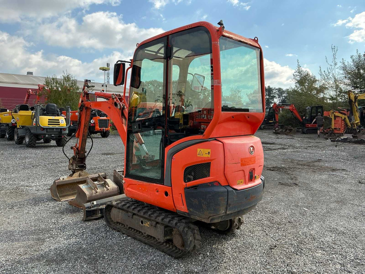 Kubota KX016-4G - Bager gusjeničar: slika Kubota KX016-4G - Bager gusjeničar Kubota KX016-4G - Bager gusjeničar: slika Kubota KX016-4G - Bager gusjeničar
