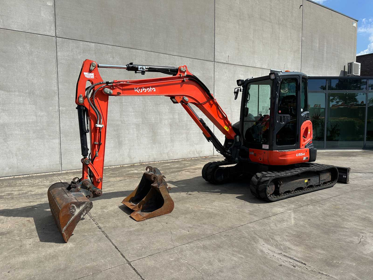 Kubota U55-4 - Bager gusjeničar: slika Kubota U55-4 - Bager gusjeničar Kubota U55-4 - Bager gusjeničar: slika Kubota U55-4 - Bager gusjeničar