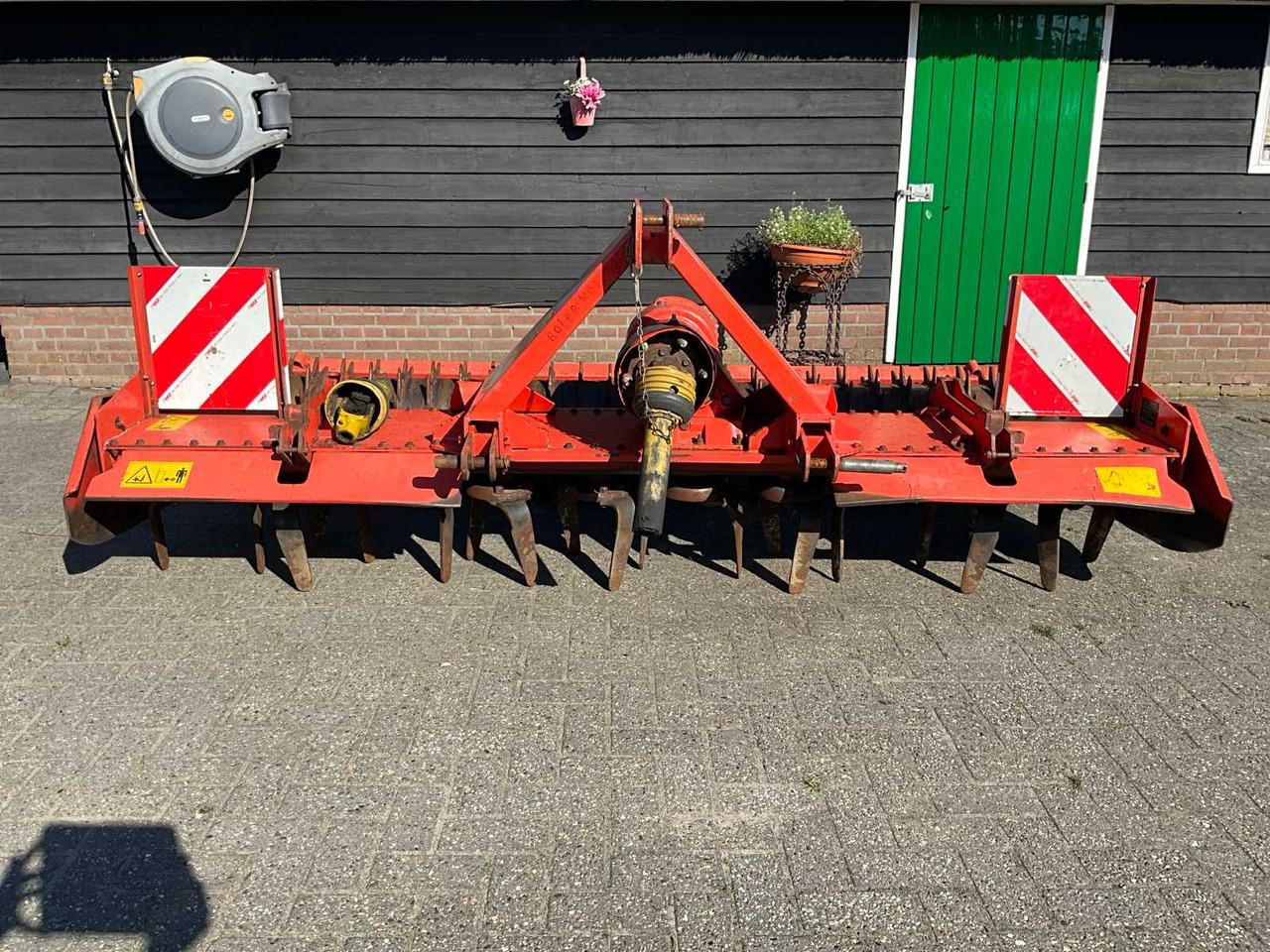 Kuhn HRB302D - Roto drljača: slika Kuhn HRB302D - Roto drljača Kuhn HRB302D - Roto drljača: slika Kuhn HRB302D - Roto drljača