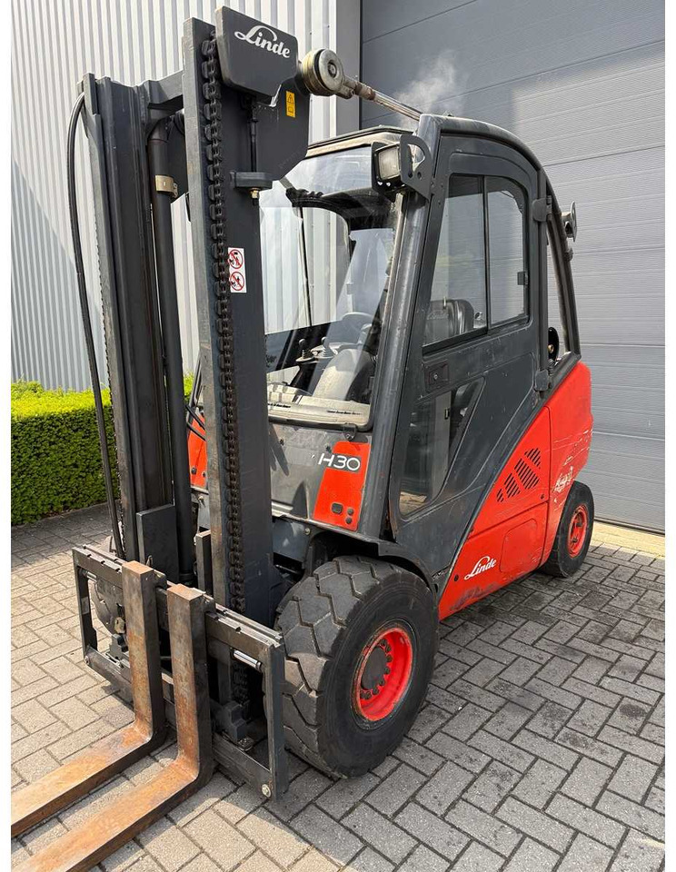 Viličar LINDE - 2007 - H30T - FORKLIFT TRUCK: slika Viličar LINDE - 2007 - H30T - FORKLIFT TRUCK