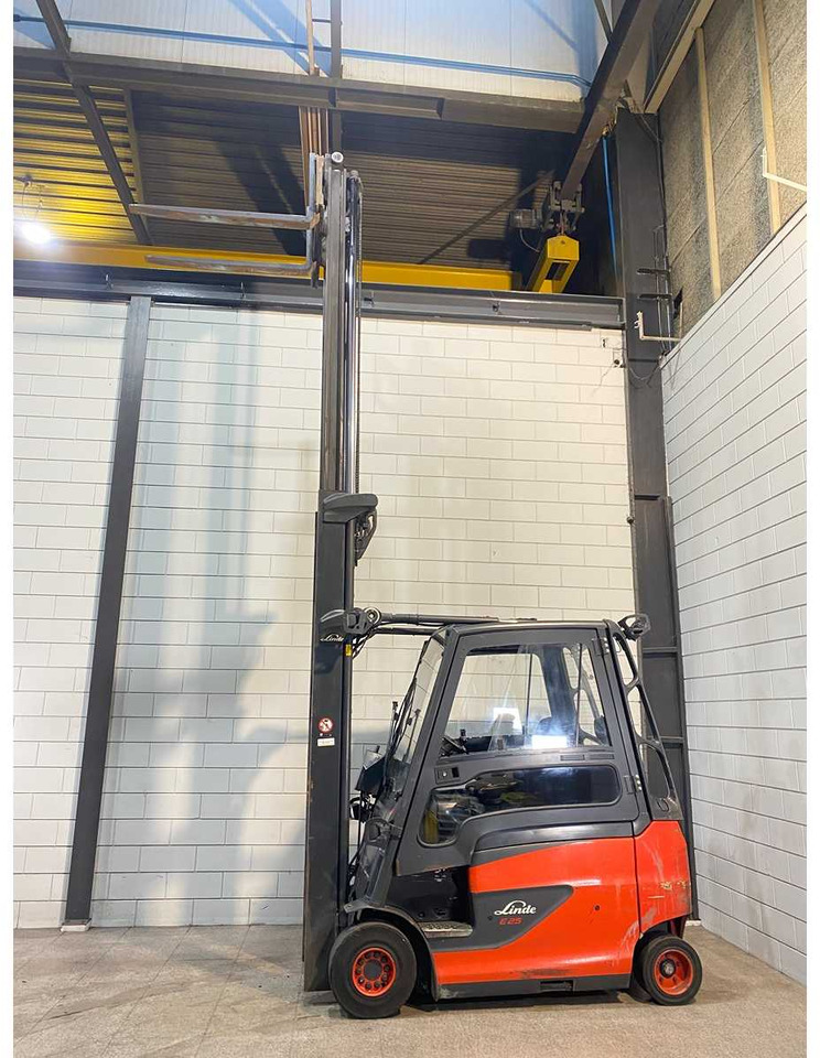 LINDE - 2014 - E 25/600 HL - FORKLIFT TRUCK - Viličar: slika LINDE - 2014 - E 25/600 HL - FORKLIFT TRUCK - Viličar LINDE - 2014 - E 25/600 HL - FORKLIFT TRUCK - Viličar: slika LINDE - 2014 - E 25/600 HL - FORKLIFT TRUCK - Viličar